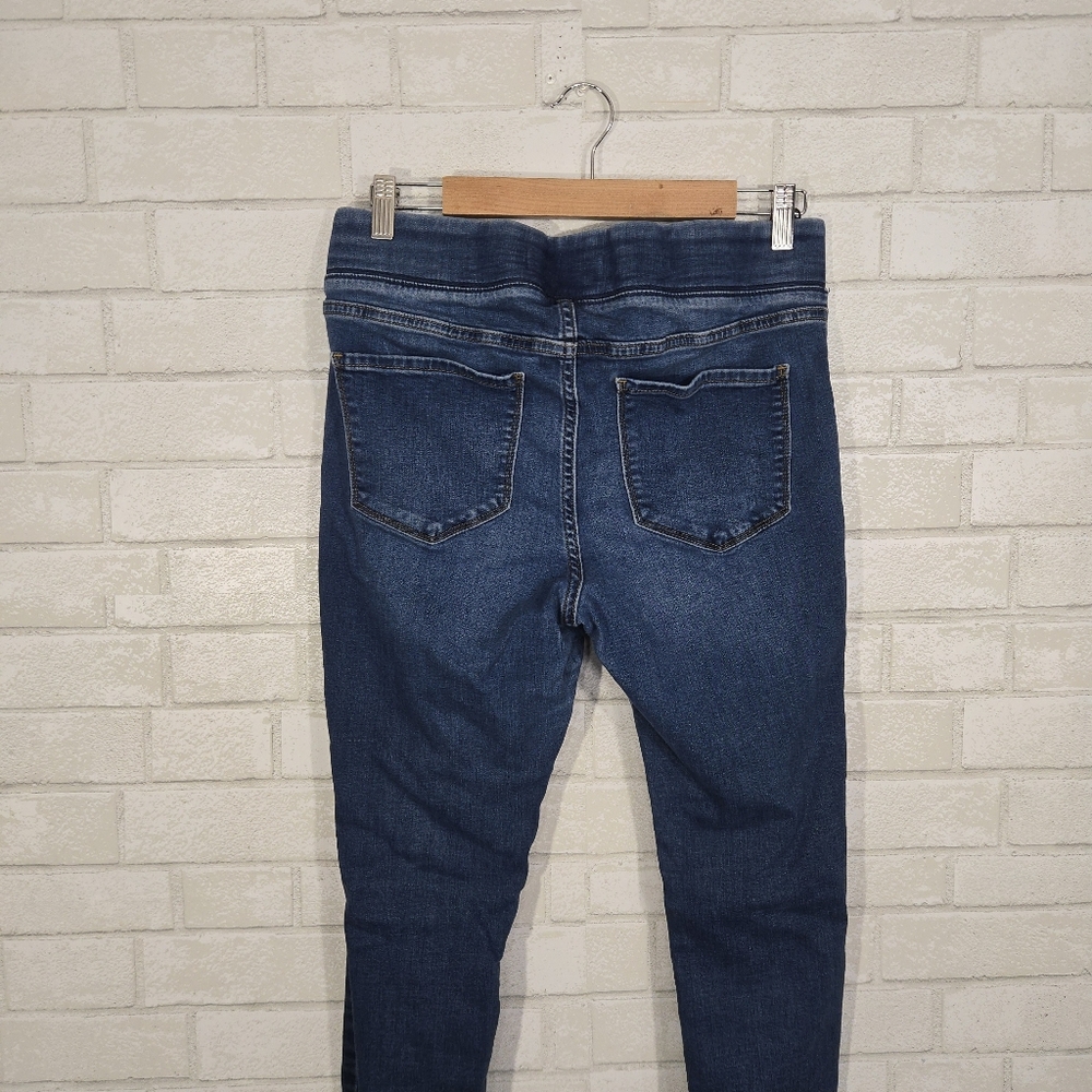 Old Navy Rockstar super skinny jeans - Picture 10 of 13